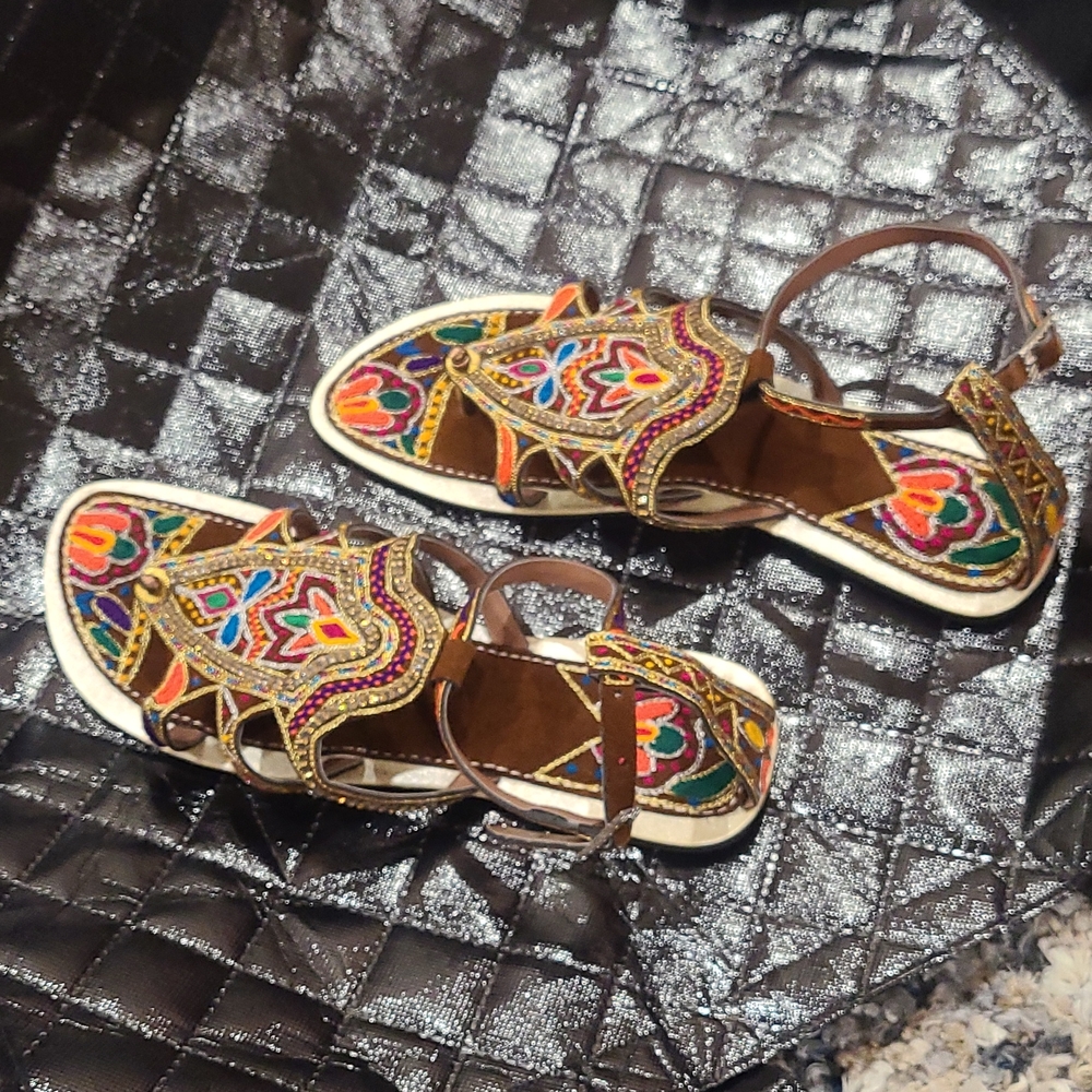 HANDMADE CHAPPAL SANDAL TILLA WORK